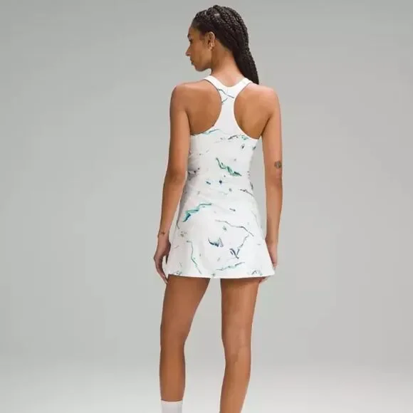 NWT New LULULEMON Lightweight Racerback Tennis Dress White Blue Green Print  10 Women